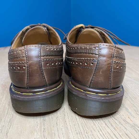 Vintage Dr. Martens 3989 Brogues Wingtip Shoes Brown Made In England M8 / W9 - Picture 3 of 14
